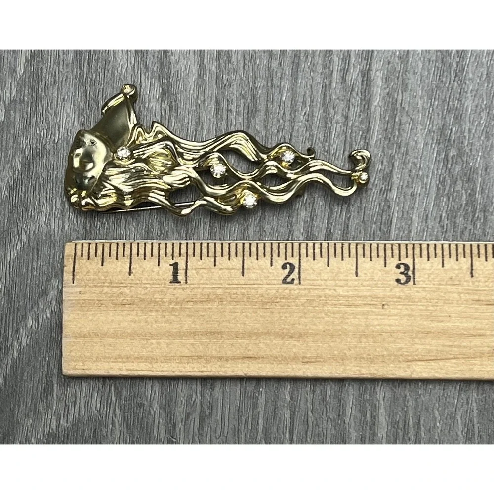 AJC Vintage Gold Tone Wavy Hair Woman Face Brooch Pin Clear‎ Rhinestones